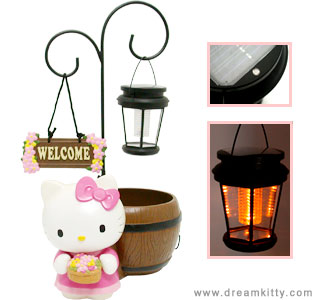 Hello%20Kitty%20Garden%20Light%20with%20Planter.jpg