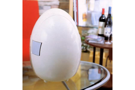 eggshappedfridge01.jpg