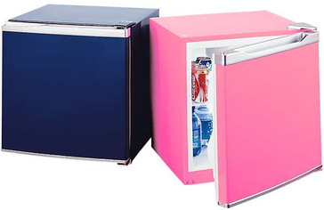 pinkminifridge.jpg