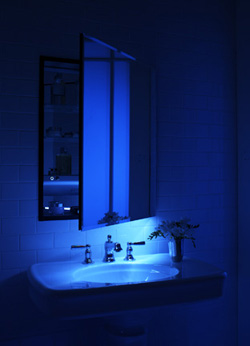 robernmseries_nightlight.jpg