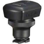Câmera digital VIXIA HF S11 Dual Flash Memory e Adaptador de Controle Remoto RA-V1 da Canon