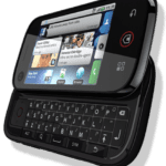 Motorola CLIQ: o primeiro smartphone da empresa a rodar o sistema operacional Android