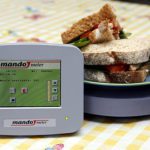 Mandometer: balança eletrônica desenvolvida para treinar pessoa acima do peso a comer mais devagar