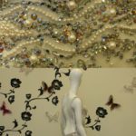 Vestido de noiva de Cosmina Englezian com 55.000 pérolas e cristais Swarovski