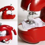 Máquina de costura portátil da Urban Outfitters