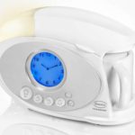 Teasmade: rádio relógio e chaleira