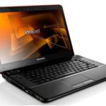 Lenovo Y560