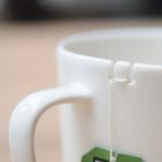 Caneca para chá Tie Tea: com design de George Lee