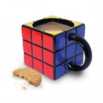 Caneca no formato do Cubo de Rubik