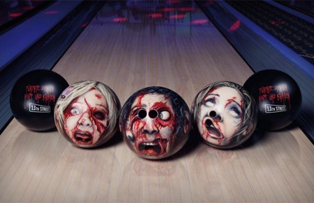 http://geekchic.com.br/wp-content/uploads/2011/08/bowling-ball-heads.jpg