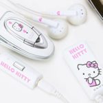Fones de ouvido Bluetooth com design da Hello Kitty