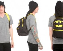 Mochila do Batman com capuz