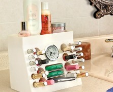 Organizador de Cosmético com relógio