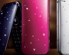 Celular DM005SH da Disney incrustado com diamantes