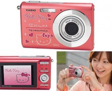 Câmera Casio Exilim 720 da Hello Kitty