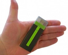 Maxell AirStash Wireless Flash Drive para iPad
