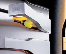 Vetical Limit Champagne Cellar : adega com design Porshe e champanhe Veuve Clicquot